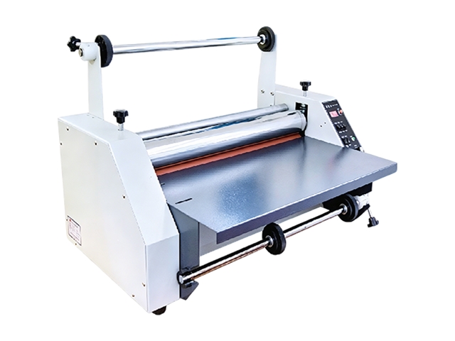卷材过胶机